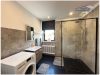 Modernes Badezimmer